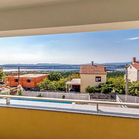 Appartement Stunning In With 4 Bedrooms, Wifi&outdoor Swimming Pool *